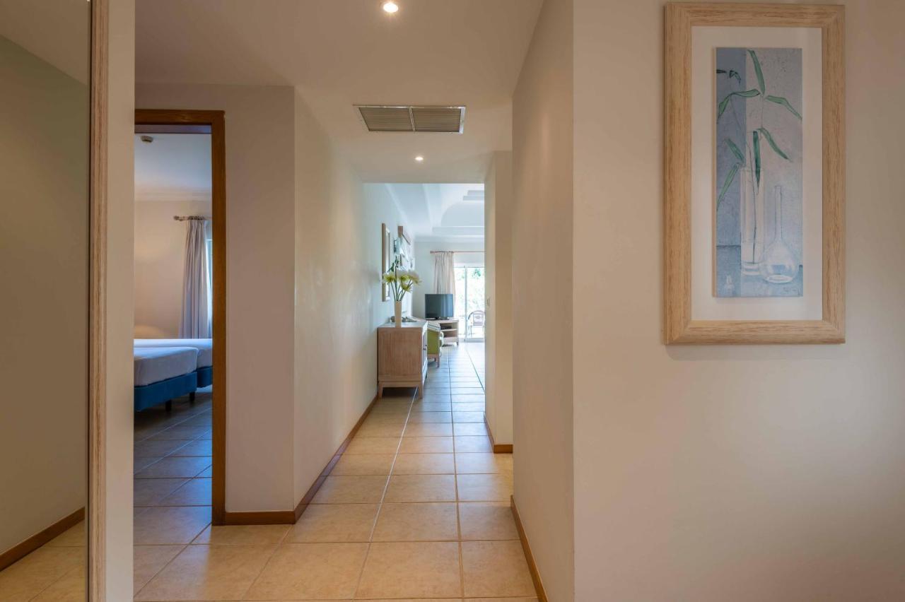 Vale D'Oliveiras Quinta Resort & Spa Carvoeiro  Eksteriør bilde A typical suite at the Bayview Hotel